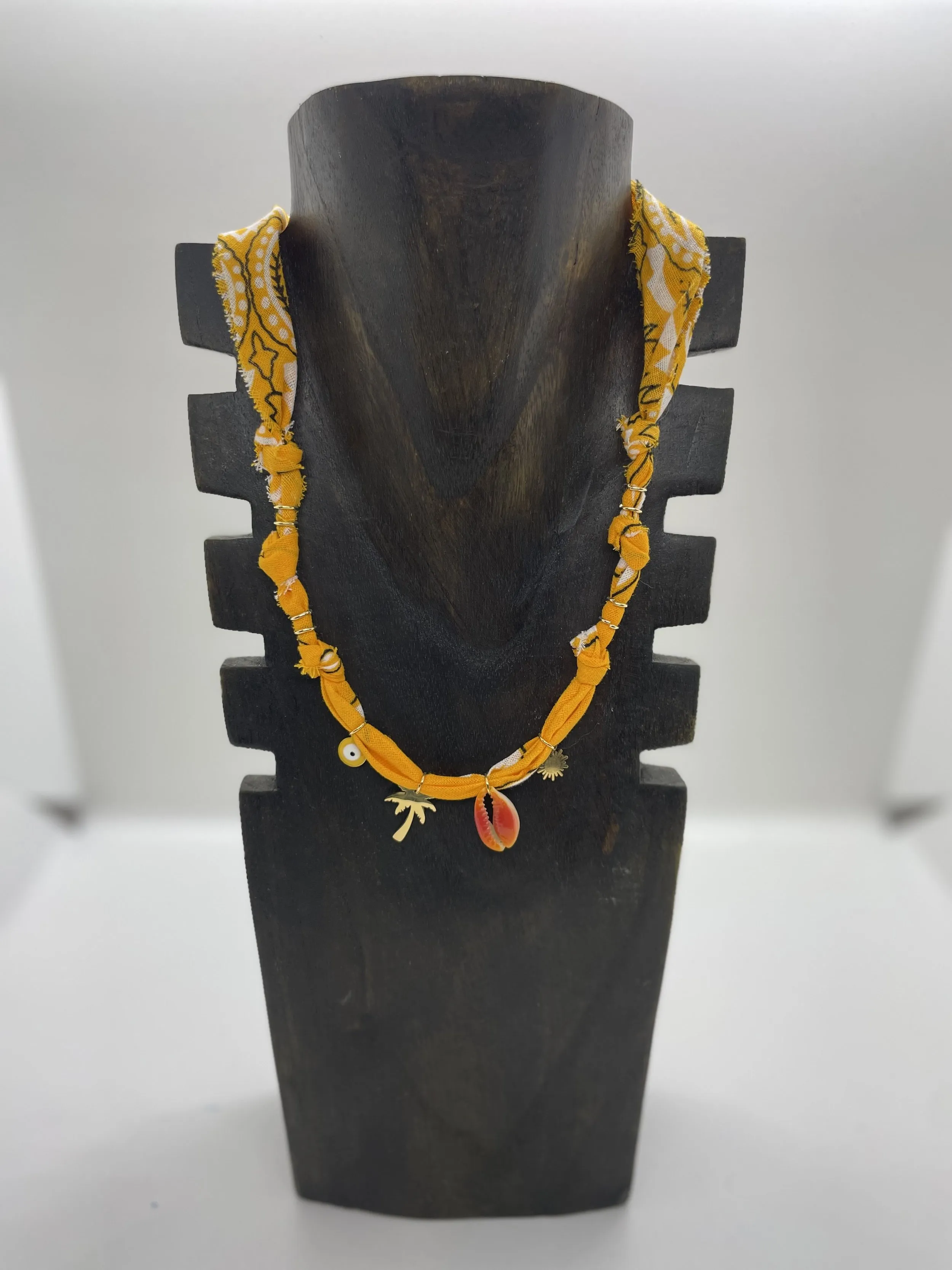 Collier bandana multi grigri, Badhnati Access — Mademoiselle C